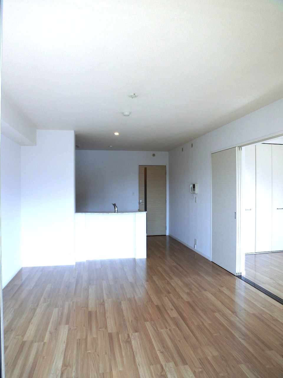 居室・リビング　１４帖超えの広々リビング♪♪