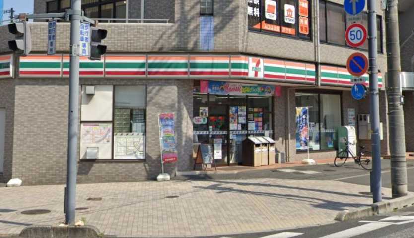 コンビニ　セブンイレブン（コンビニ）まで434m