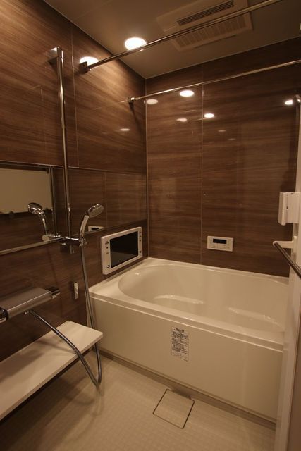 バス・シャワールーム　浴室乾燥／暖房／追い焚き