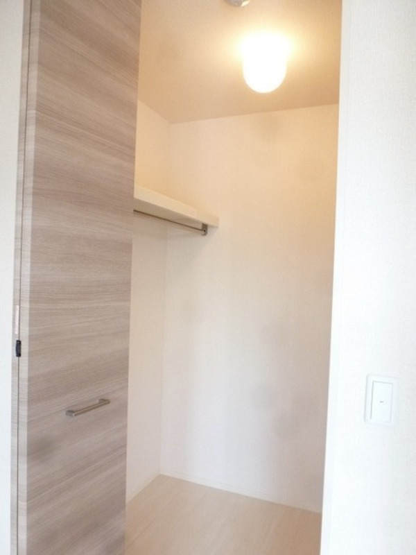 収納　図面と現状に相違がある場合には現状を優先