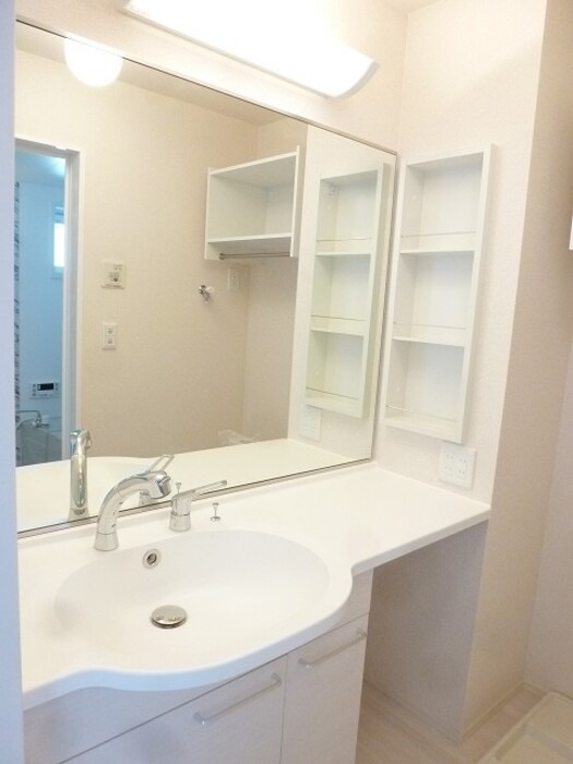 洗面設備　図面と現状に相違がある場合には現状を優先