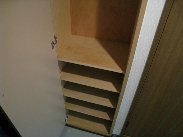 その他設備　下駄箱