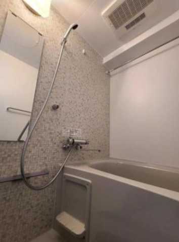 バス・シャワールーム　QUALITAS浜田山