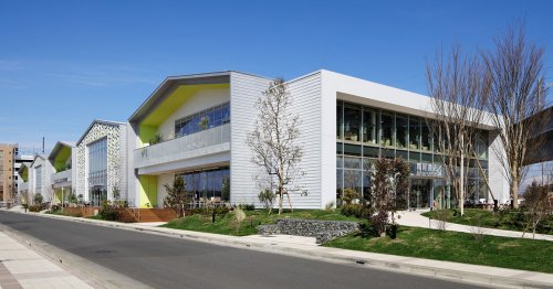 ショッピングセンター　KASHIWANOHA T-SITE（ショッピングセンター）まで626m