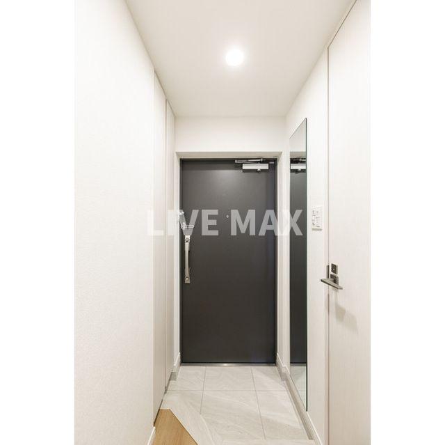 玄関　※モデルルームです