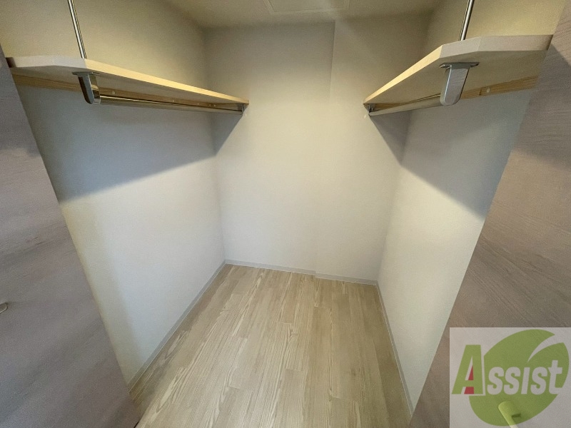 収納　洋室にはクローゼットがあるのですっきり片付きそうです。