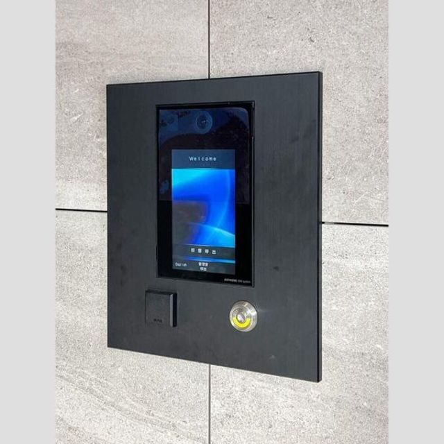 その他　【エントランス（外）】オートロック