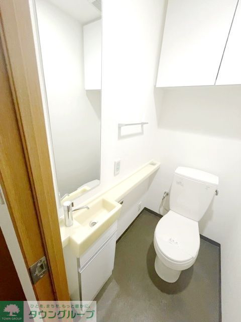 トイレ　トイレ