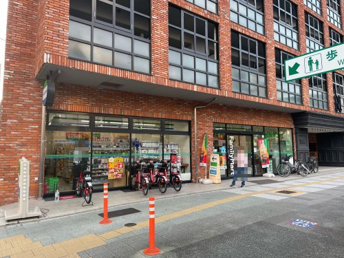 コンビニ　ファミリーマート 大須一丁目店（コンビニ）まで197m