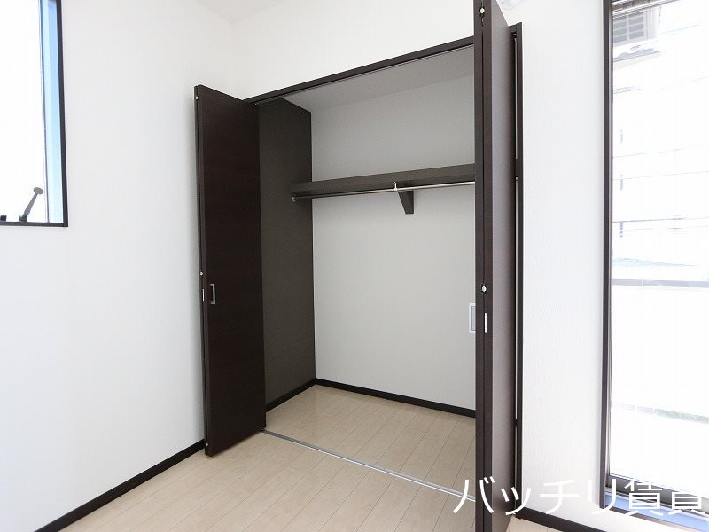 収納　同型イメージの為、現状を優先致します