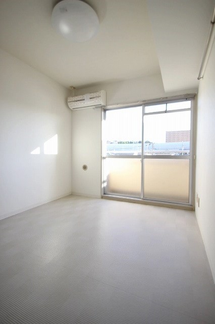 その他部屋・スペース　別号室の写真です（反転）