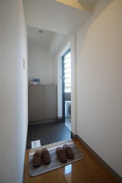 玄関　物件の画像6