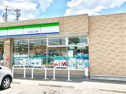 コンビニ　ファミリーマート 守山向台二丁目店（コンビニ）まで354m