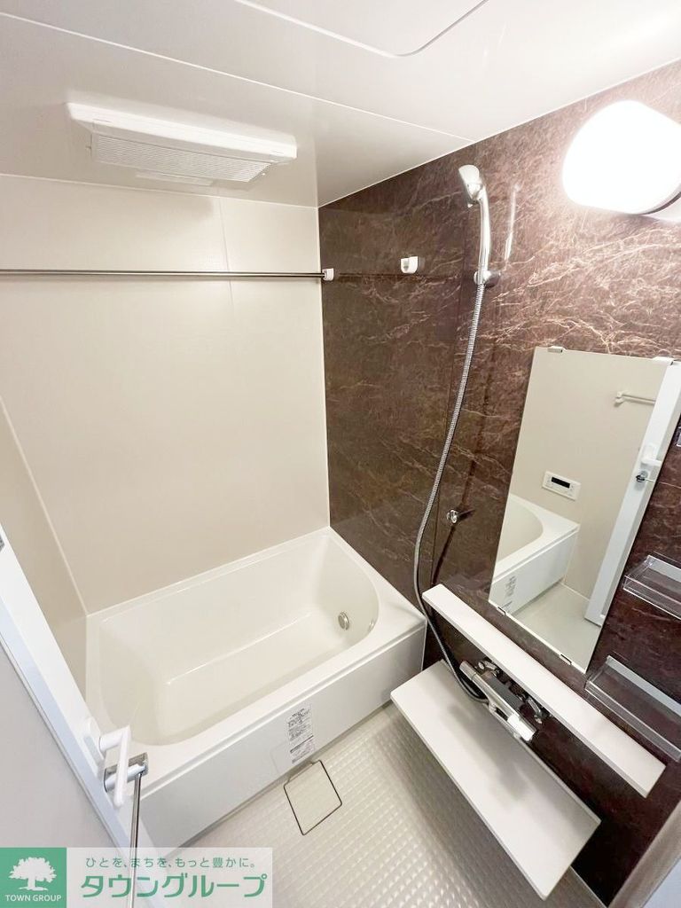 バス・シャワールーム