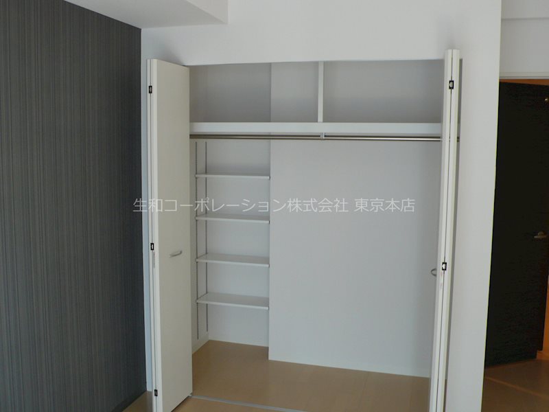 収納　広めのクローゼット