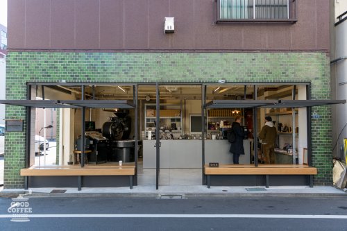 飲食店　LEAVES COFFEE ROASTERS(リーヴス コー（飲食店）まで663m