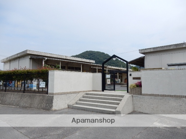 幼稚園・保育園　玉野市立荘内幼稚園（幼稚園・保育園）まで972m