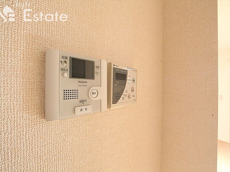 セキュリティ　モニター付きインターホン