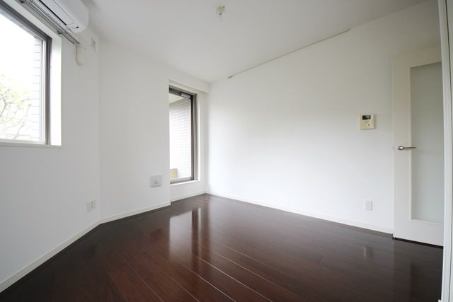 居室・リビング　★7.5帖の洋室です★