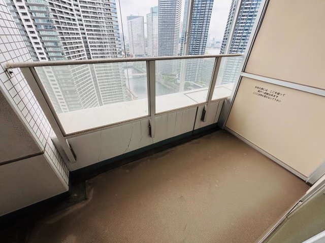 バルコニー　＊別部屋参照