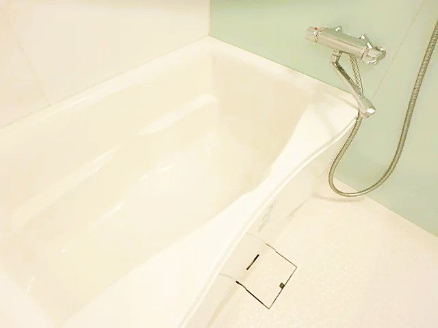 バス・シャワールーム　※同物件別部屋写真です。