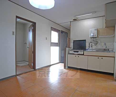 居室・リビング　ダイニングキッチンです。