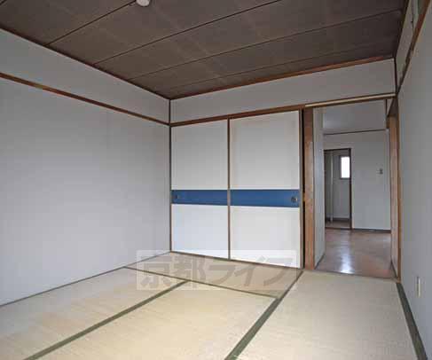 居室・リビング　和室のお部屋が有ります。