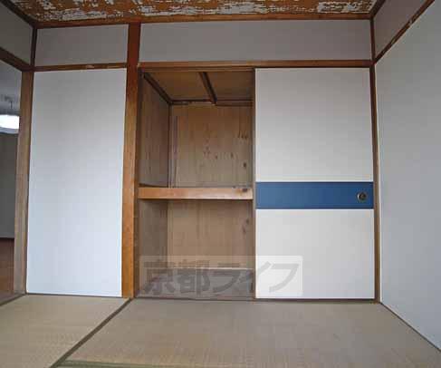 収納　和室の収納は大きいです。
