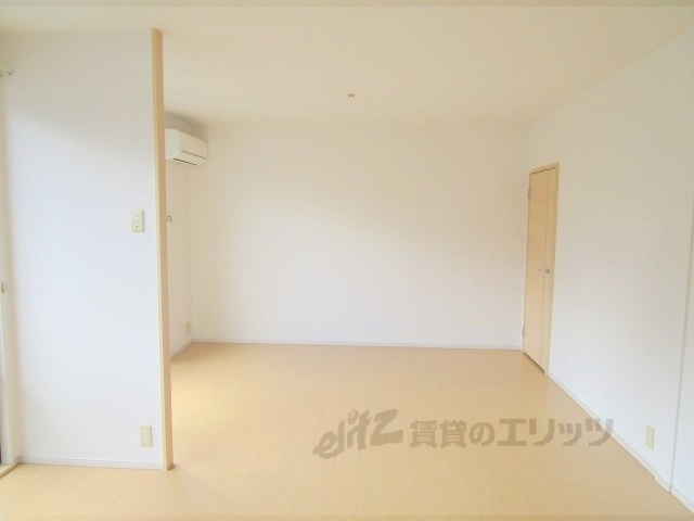 居室・リビング　居室