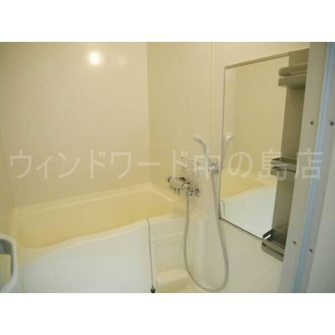 バス・シャワールーム　詳細は、ウィンドワード中の島店までご相談下さい。