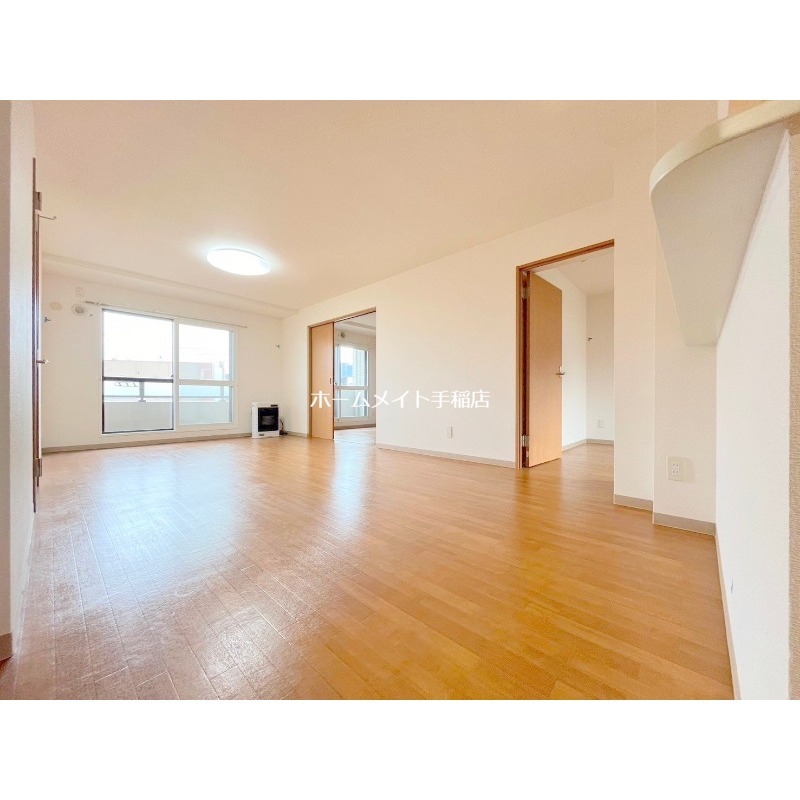 居室・リビング　明るいリビング♪