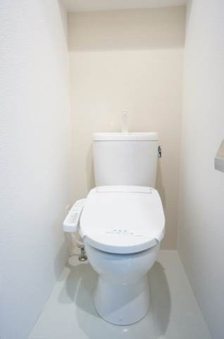 トイレ　※別部屋の参考写真となります※現況優先※