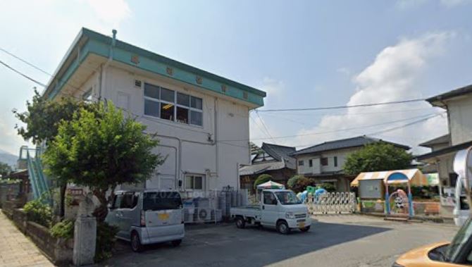 幼稚園・保育園　勝沼保育園（幼稚園・保育園）まで301m