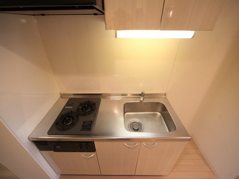 キッチン　システムキッチン（ガス2口コンロ付）