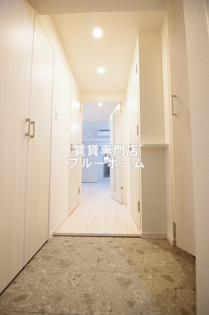 玄関　奥行きのある玄関！