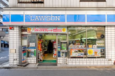 コンビニ　ローソンメトロス門前仲町西口店（コンビニ）まで395m