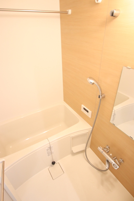 バス・シャワールーム　追い焚き＆浴室乾燥機付きバスルーム