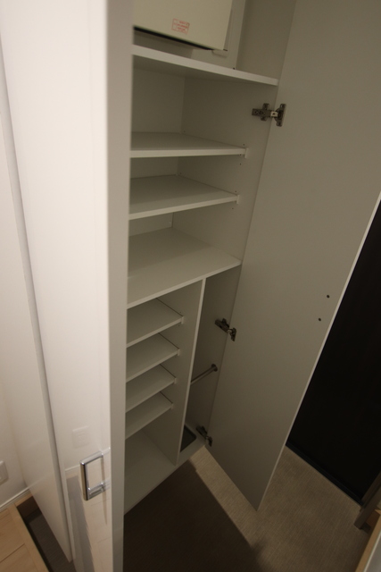 玄関　シューズボックス