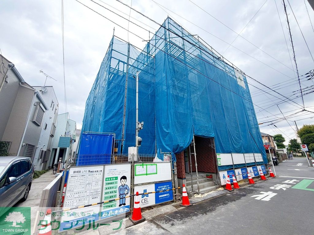 エントランス　駐車場