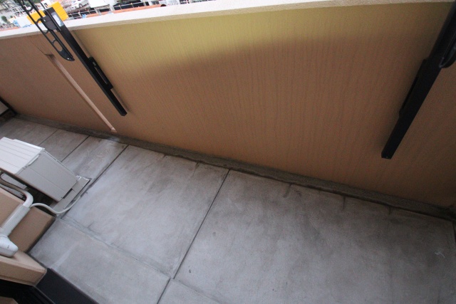 バルコニー　※別室の参考写真の為、現況優先です。