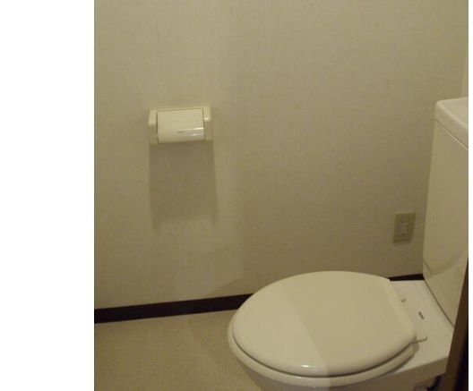 トイレ　シンプルで使いやすいトイレです