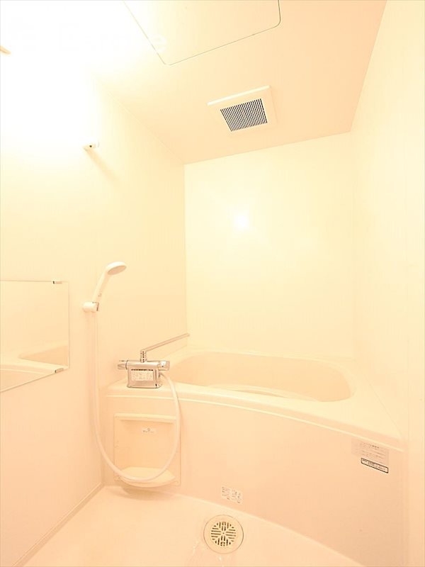 バス・シャワールーム　バスルーム