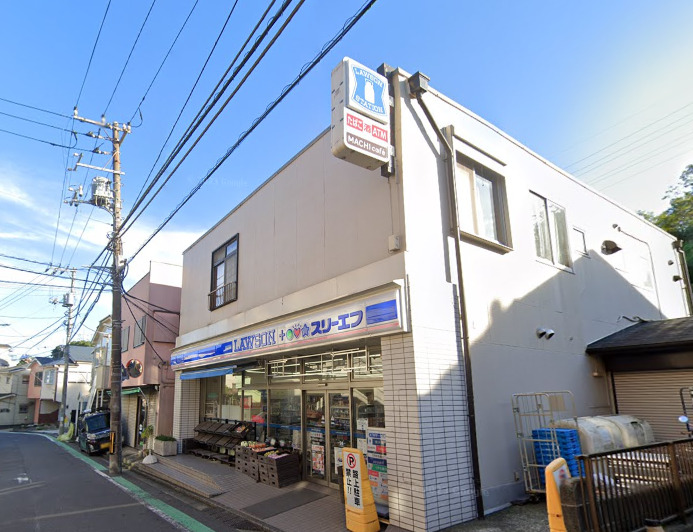 コンビニ　ローソン（コンビニ）まで731m