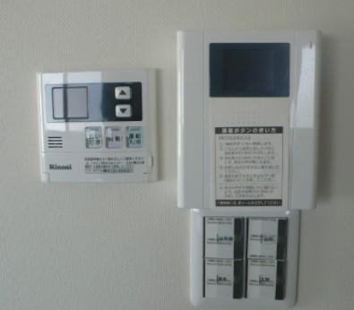 セキュリティ　☆モニター付きインターホン☆