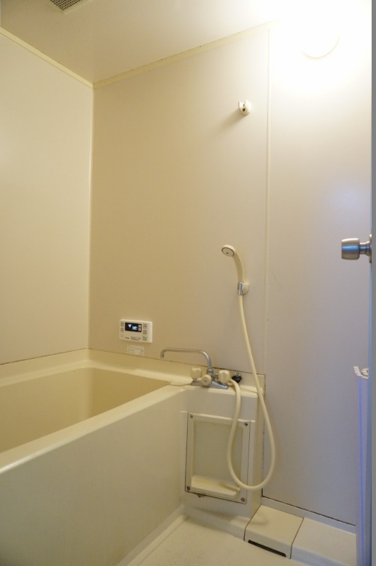 バス・シャワールーム　図面と現状に相違がある場合には現状を優先