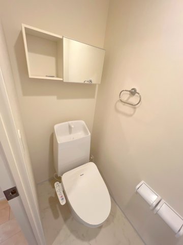 トイレ　トイレもきれいです