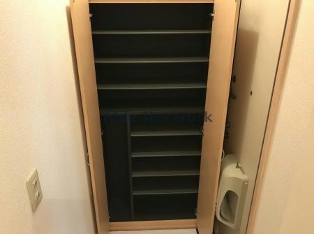 玄関　シューズボックス