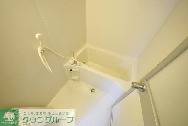 バス・シャワールーム　追い焚き機能付きバス