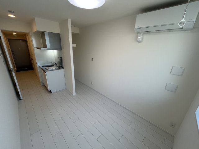 居室・リビング　スタンダードな洋室です