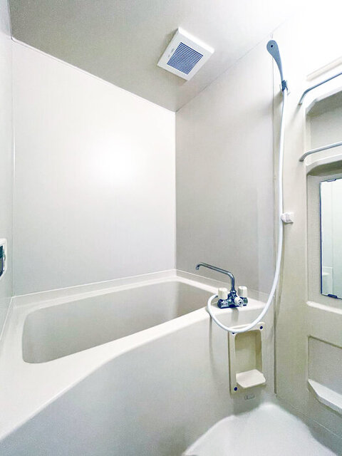 バス・シャワールーム　浴室